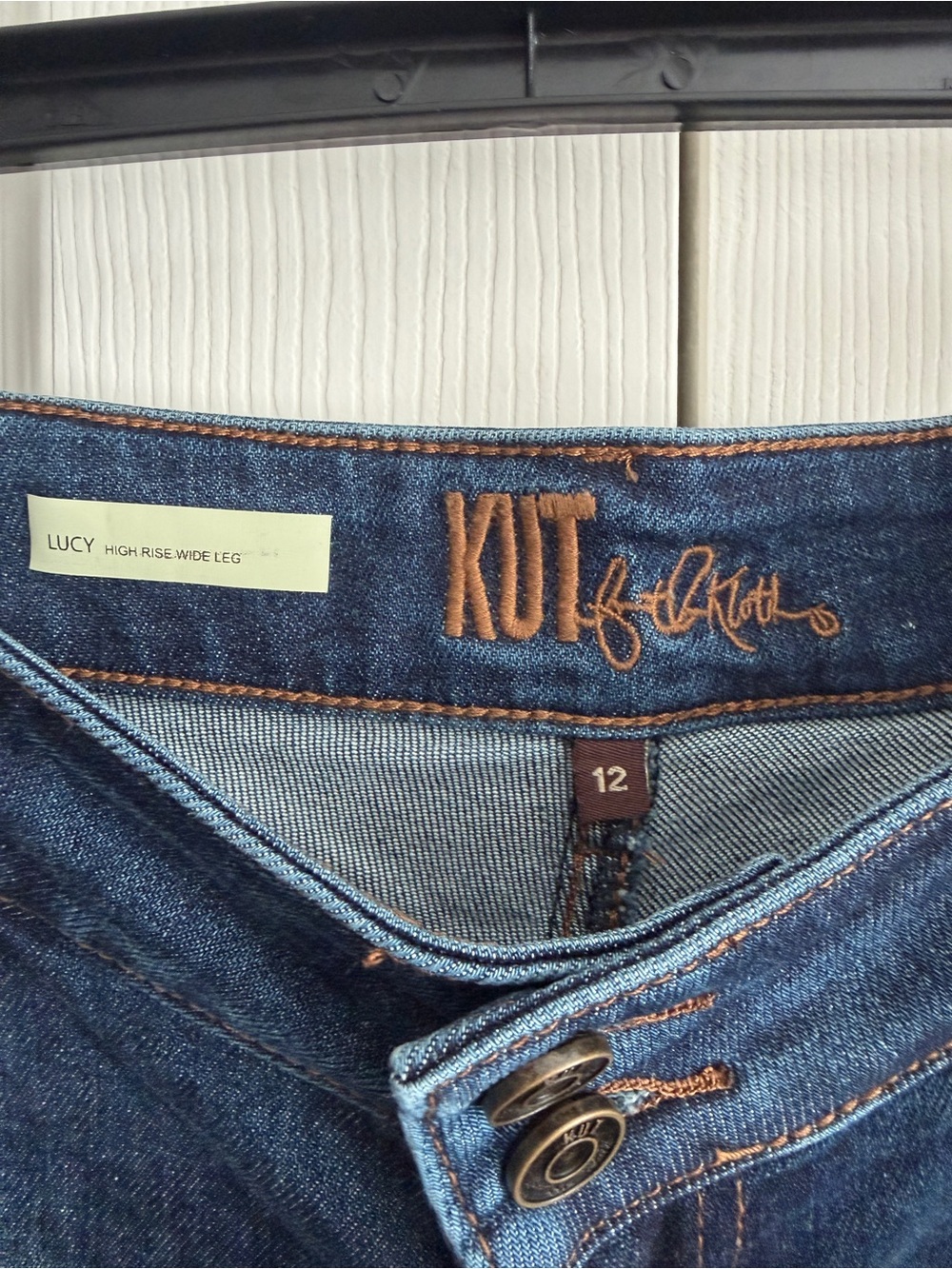 Kut  NWT Size 12 Lucy Double Button High Waist Wide Leg Jeans - Picture 7 of 7